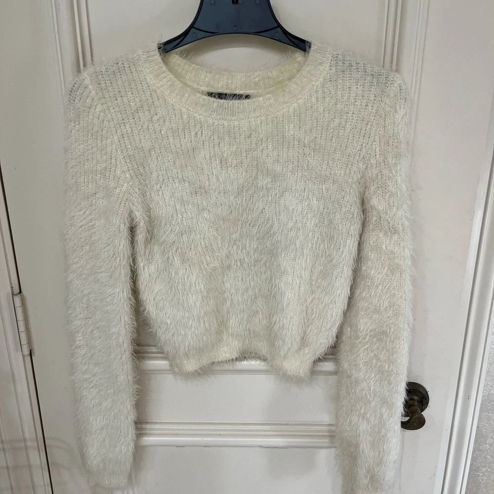 Forever 21 Cream Fuzzy Sweater - Picture 2 of 3